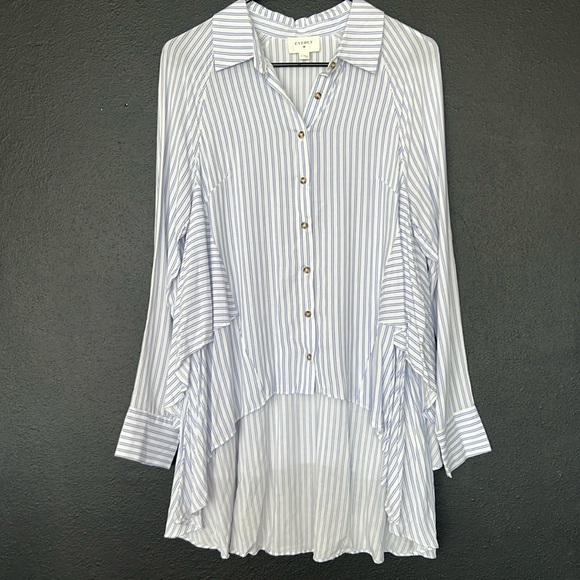 Everly Layered Button Down - Picture 1 of 6